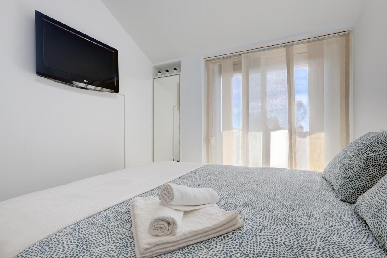 Top Floor Fuengirola Park Apartment With Parking Buitenkant foto